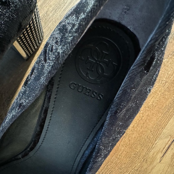 🚨Magnifiques souliers GUESS - 8 - Picture 4 of 5